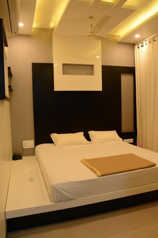 Hotel Shrinath Abu Road Exterior photo