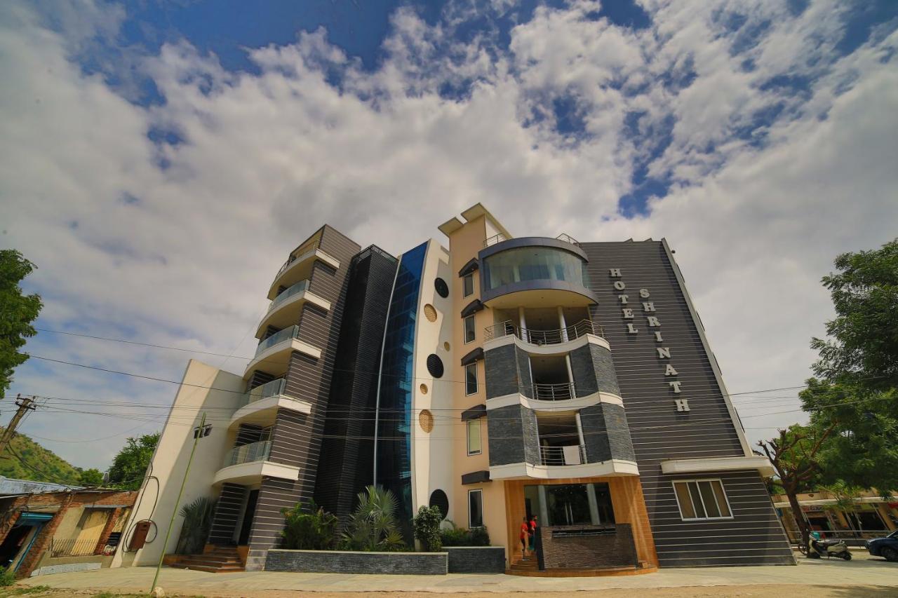 Hotel Shrinath Abu Road Exterior photo